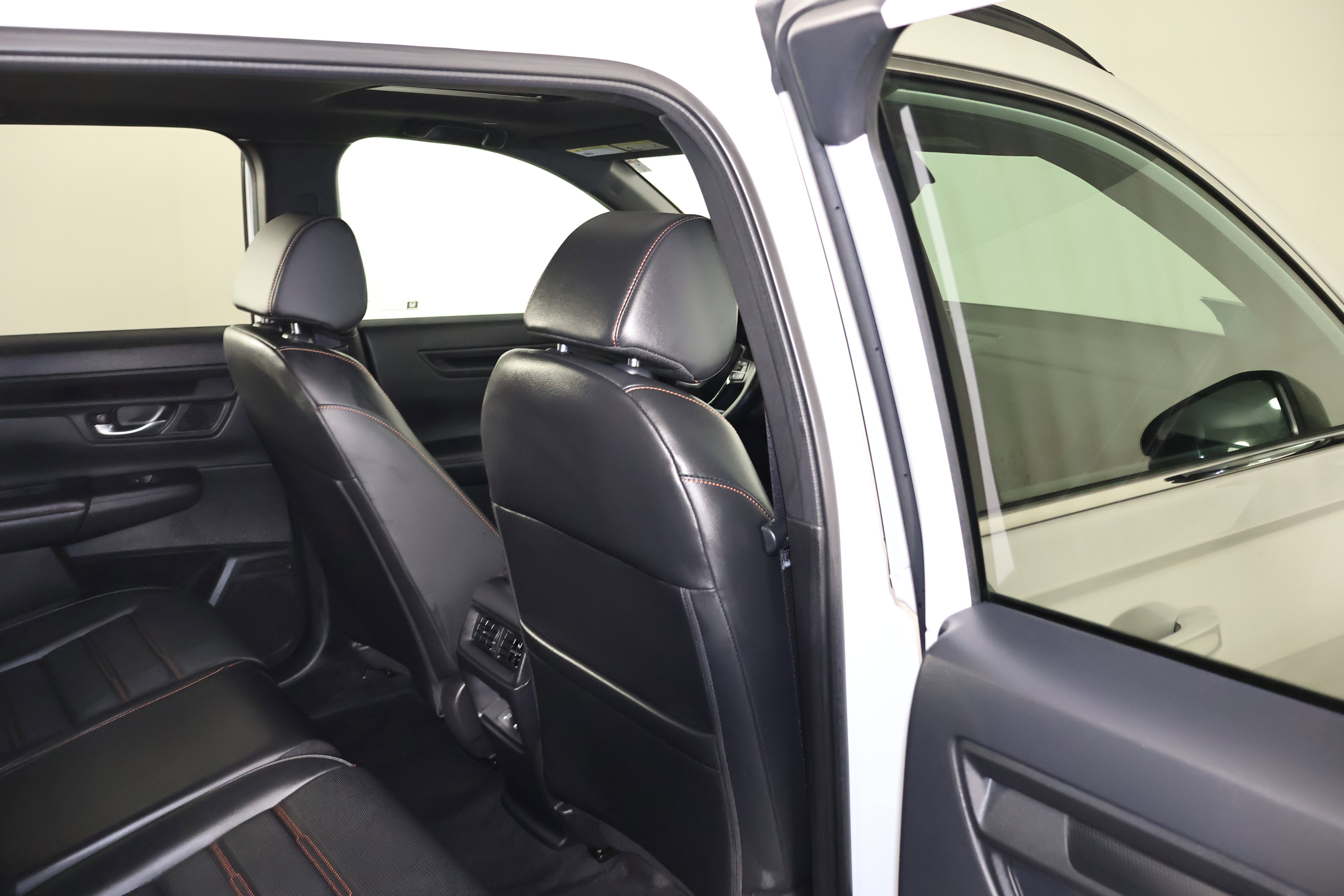 Used 2025 Honda CR-V Sport-L image 45