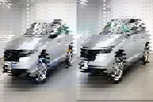 New 2026 Honda Accord LX image 2