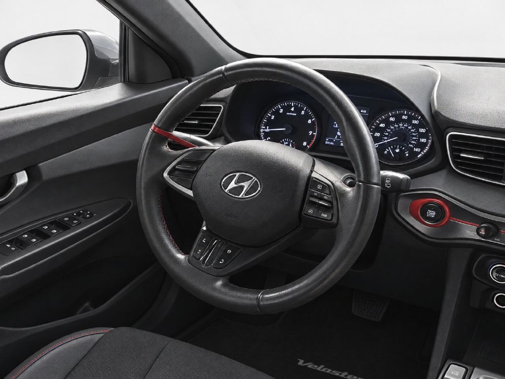 Used 2019 Hyundai Veloster 2.0 Premium FWD image 19