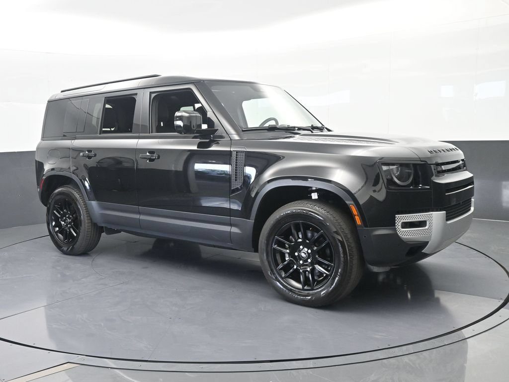 Used 2025 Land Rover Defender 110 S AWD/4WD image 8