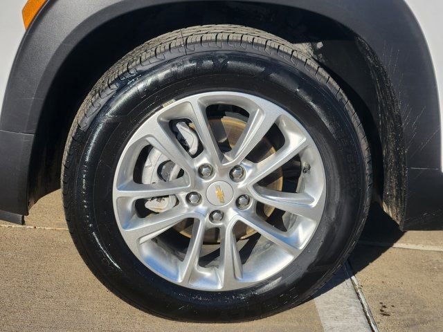 Used 2025 Chevrolet TrailBlazer LS w/ LS Convenience Package image 17