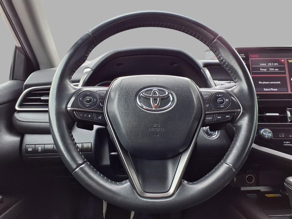 Used 2024 Toyota Camry XSE FWD image 16