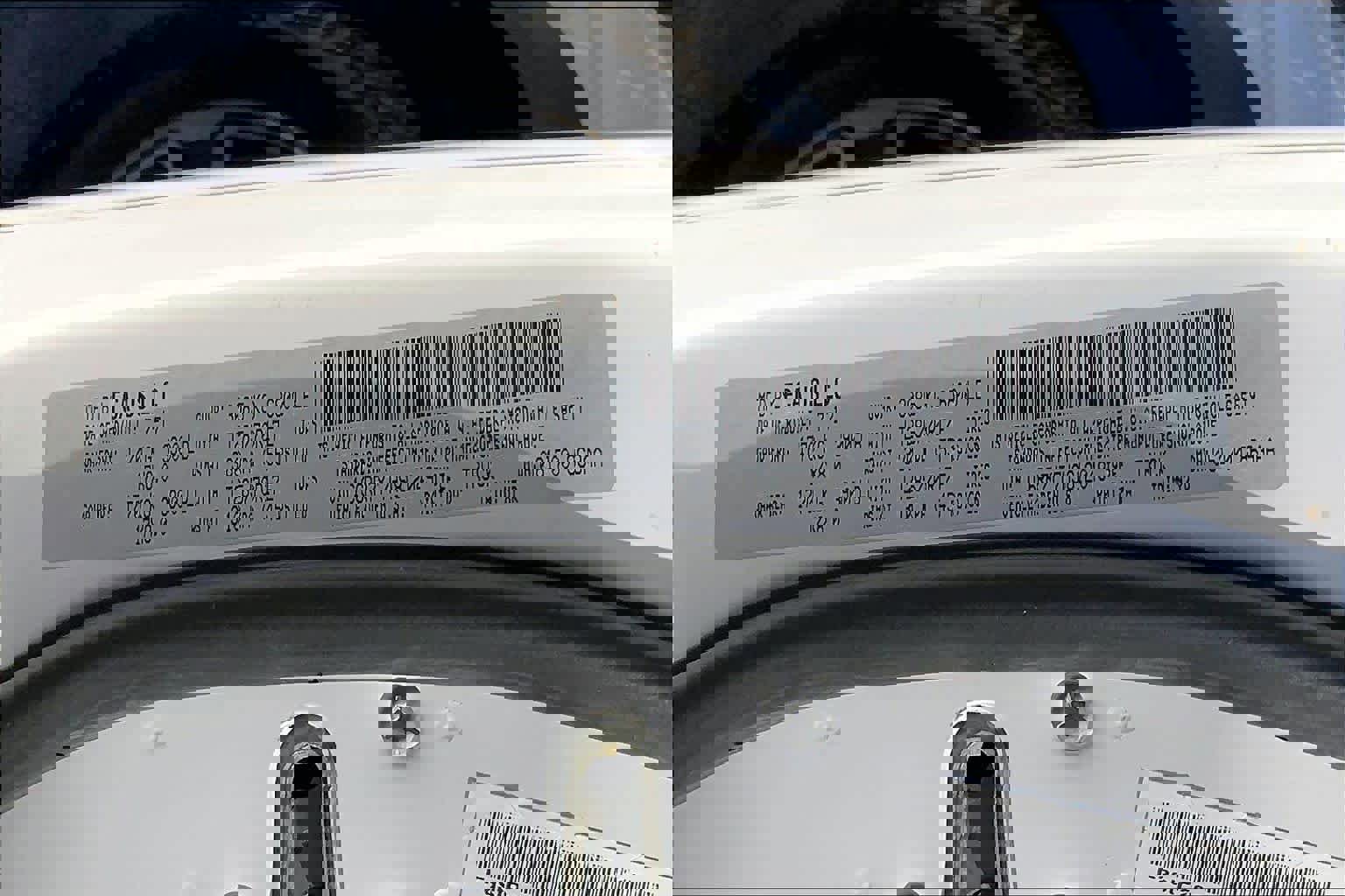 Used 2017 RAM 1500 Rebel w/ Luxury Group image 30