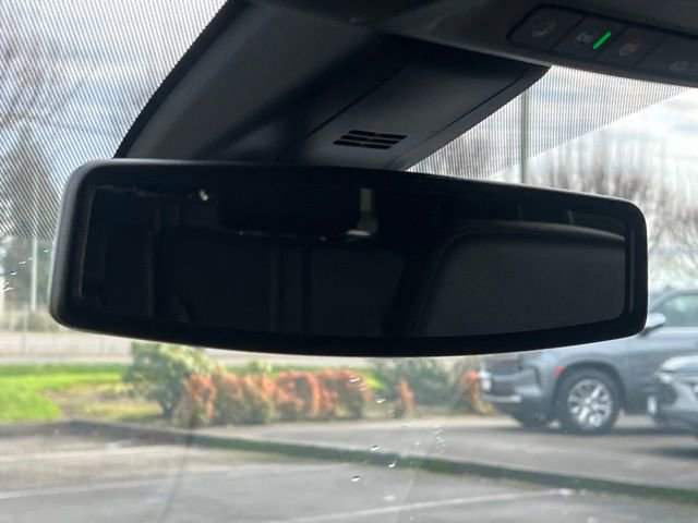 Used 2022 Chevrolet Tahoe RST w/ Luxury Package image 37