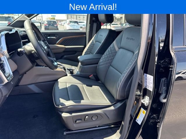 Used 2026 GMC Canyon Denali AWD/4WD image 16
