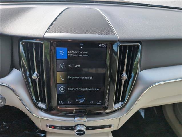 Used 2019 Volvo XC60 T5 Momentum w/ Premium Package AWD/4WD image 10