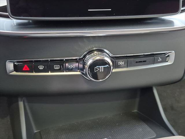 New 2027 Volvo XC90 B6 Plus AWD/4WD image 9