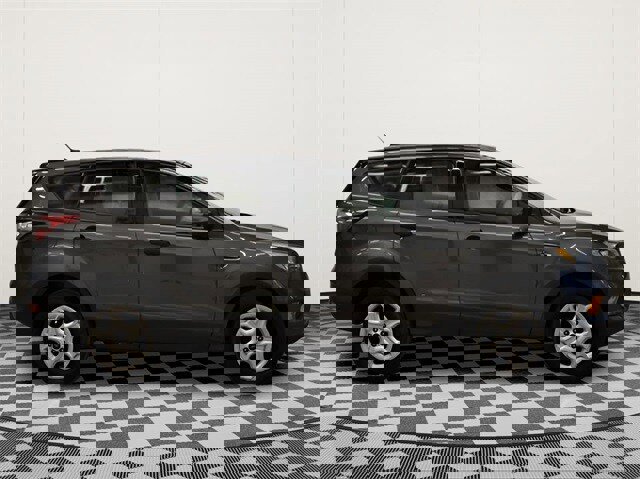 Used 2018 Ford Escape S image 1
