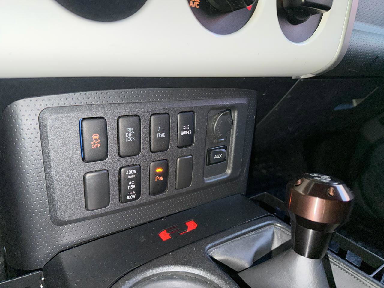 Used 2010 Toyota FJ Cruiser 4WD 4dr Man (Natl) image 13