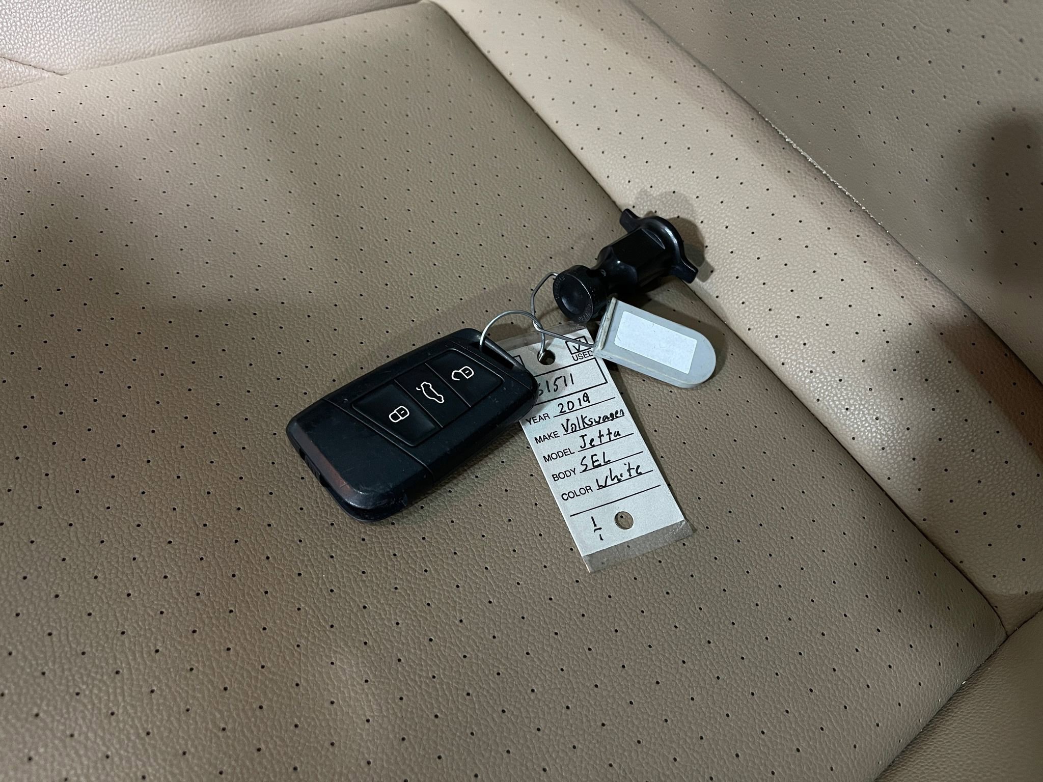 Used 2019 Volkswagen Jetta SEL FWD image 35