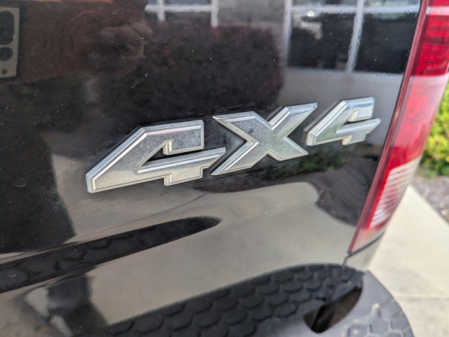 Used 2018 RAM 2500 SLT w/ Luxury Group AWD/4WD image 23