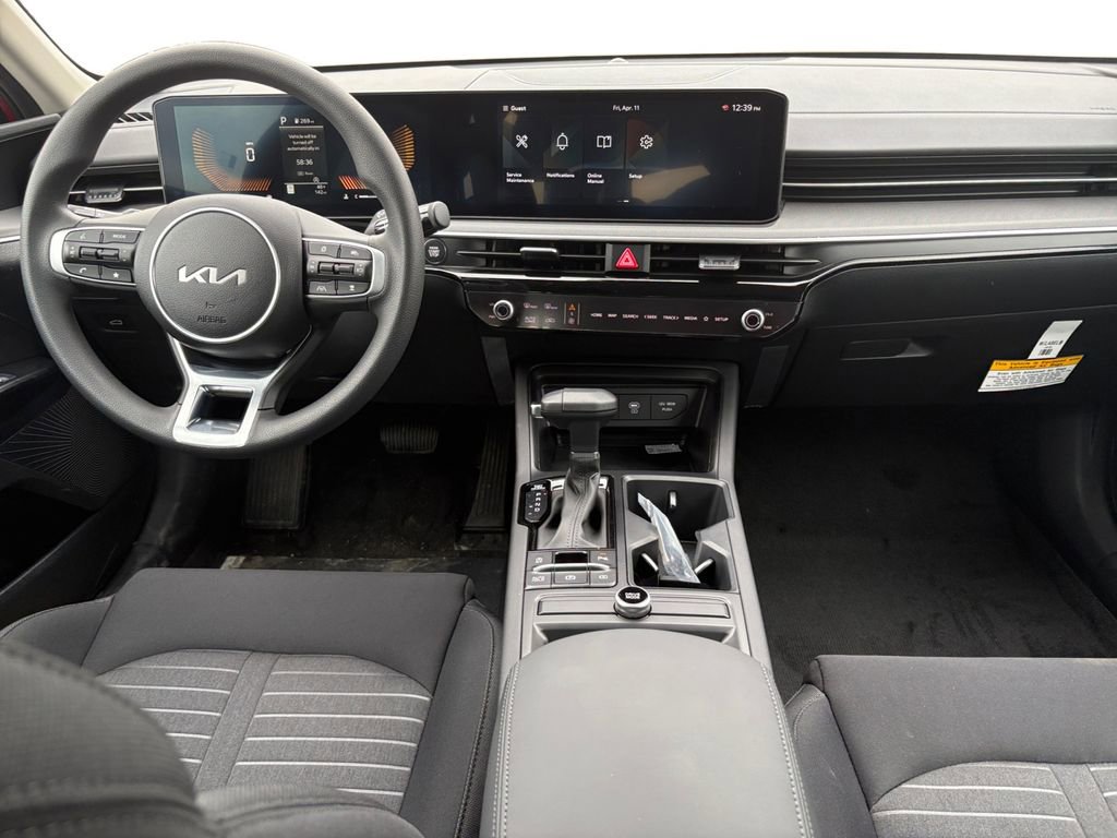 New 2025 Kia K5 LXS image 8