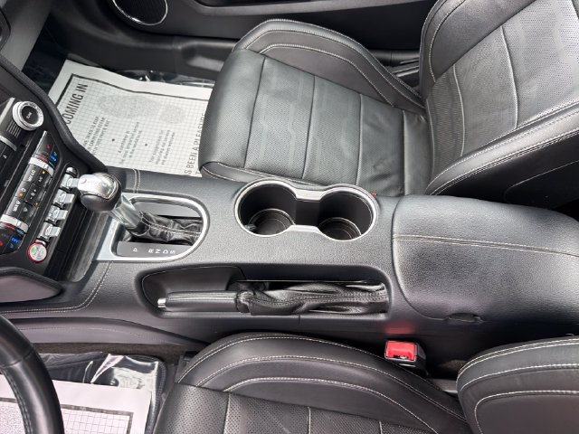 Used 2019 Ford Mustang GT Premium w/ GT Performance Package RWD image 25
