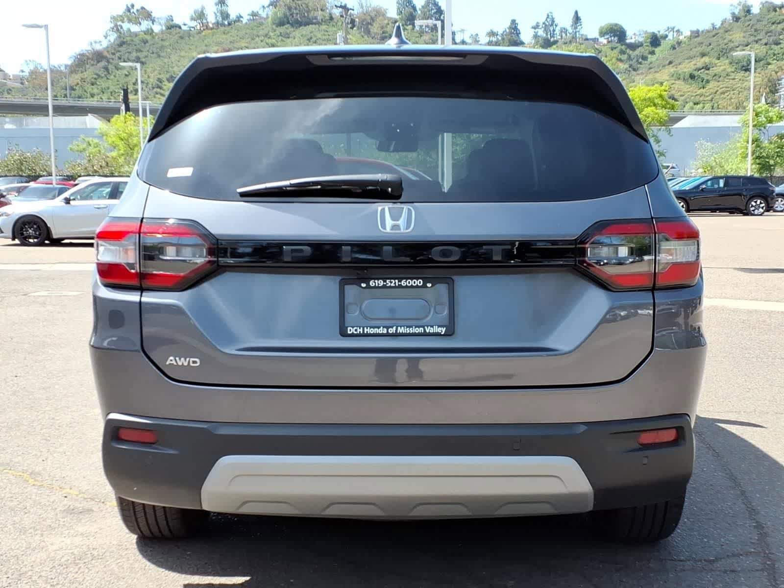 Used 2025 Honda Pilot EX-L image 5