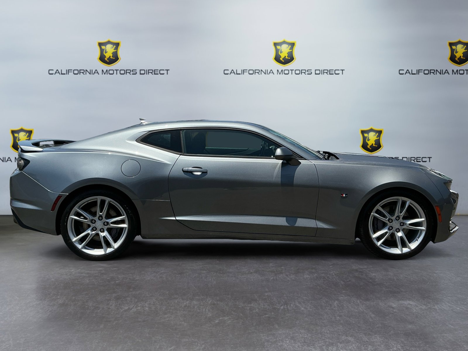 Used 2019 Chevrolet Camaro SS RWD image 4