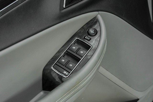 Used 2014 Chevrolet Impala LT w/ Convenience Package image 40