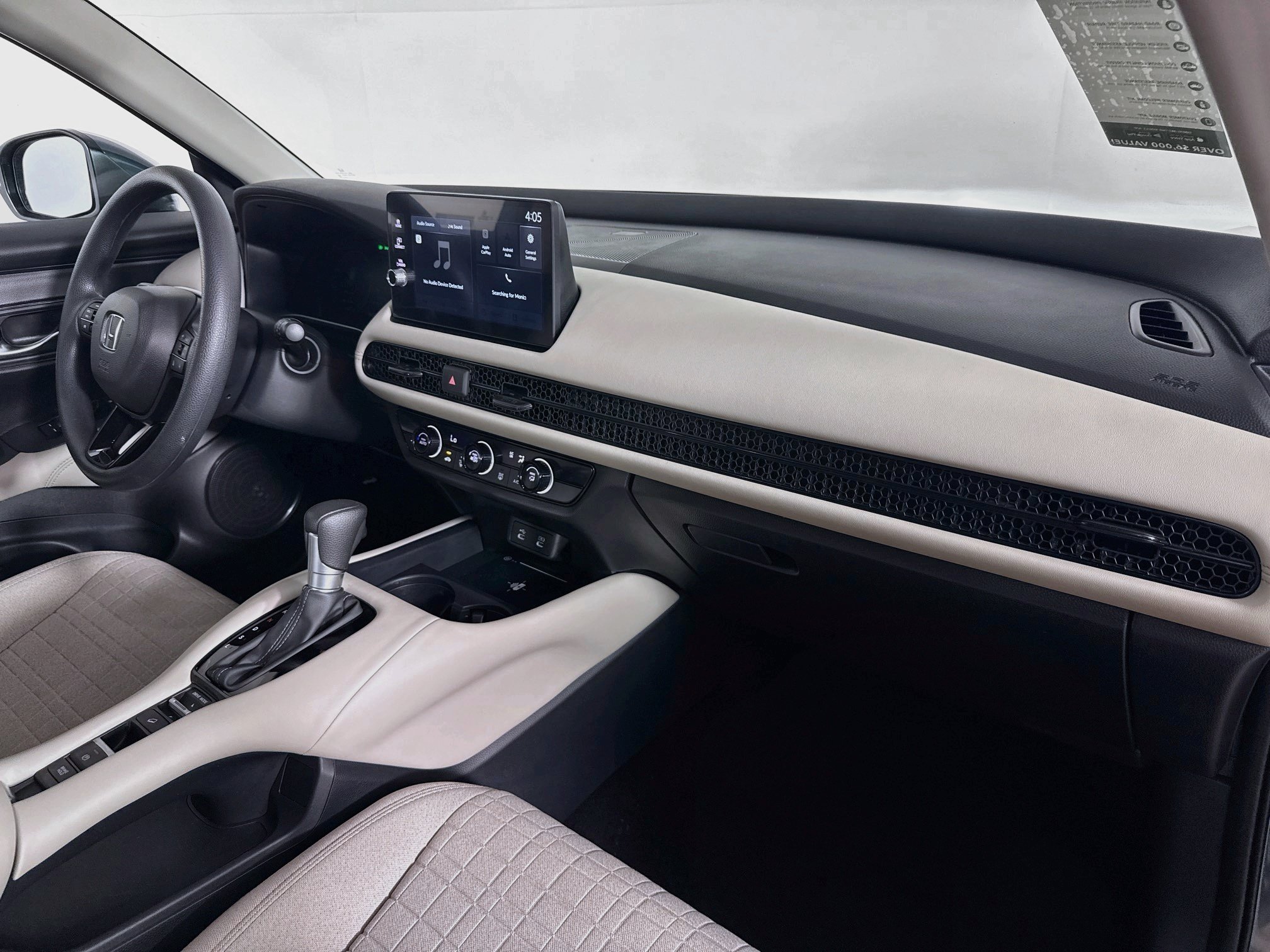 Certified 2026 Honda HR-V LX image 34