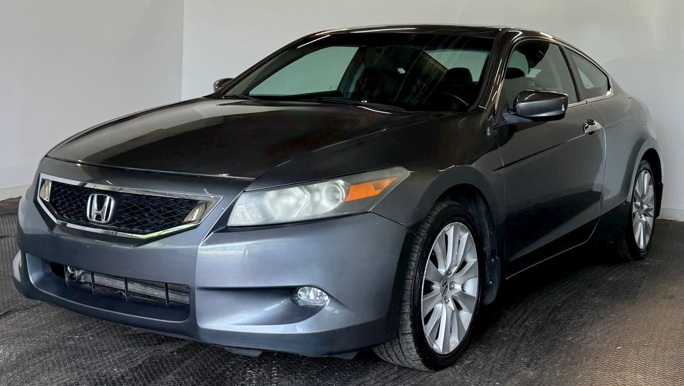 Used 2010 Honda Accord EX-L image 3