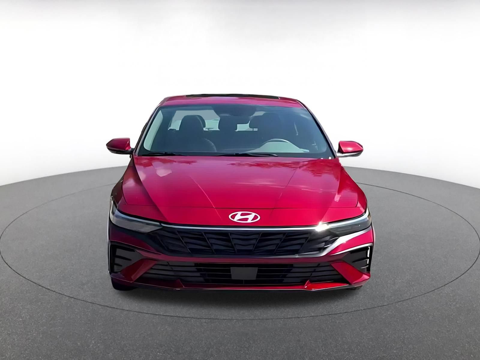 Used 2025 Hyundai Elantra SEL FWD image 4
