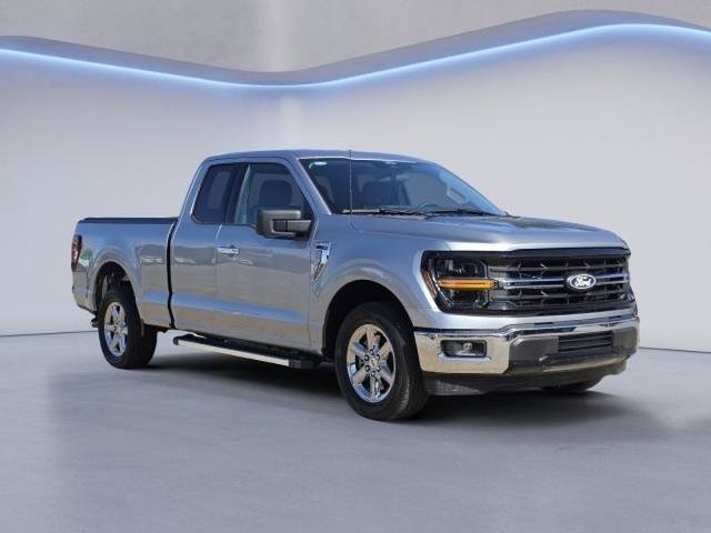Certified 2025 Ford F150 XLT w/ Equipment Group 301A Standard RWD image 2