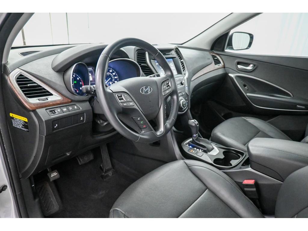 Used 2018 Hyundai Santa Fe Sport 2.0T w/ Cargo Package AWD/4WD image 29