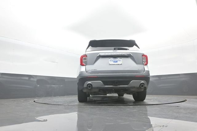 Certified 2023 Ford Explorer Limited w/ Limited Technology Package image 35