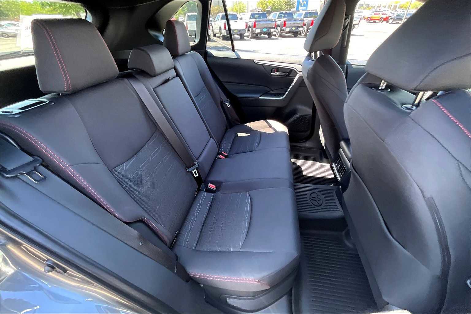 Certified 2025 Toyota RAV4 SE image 16