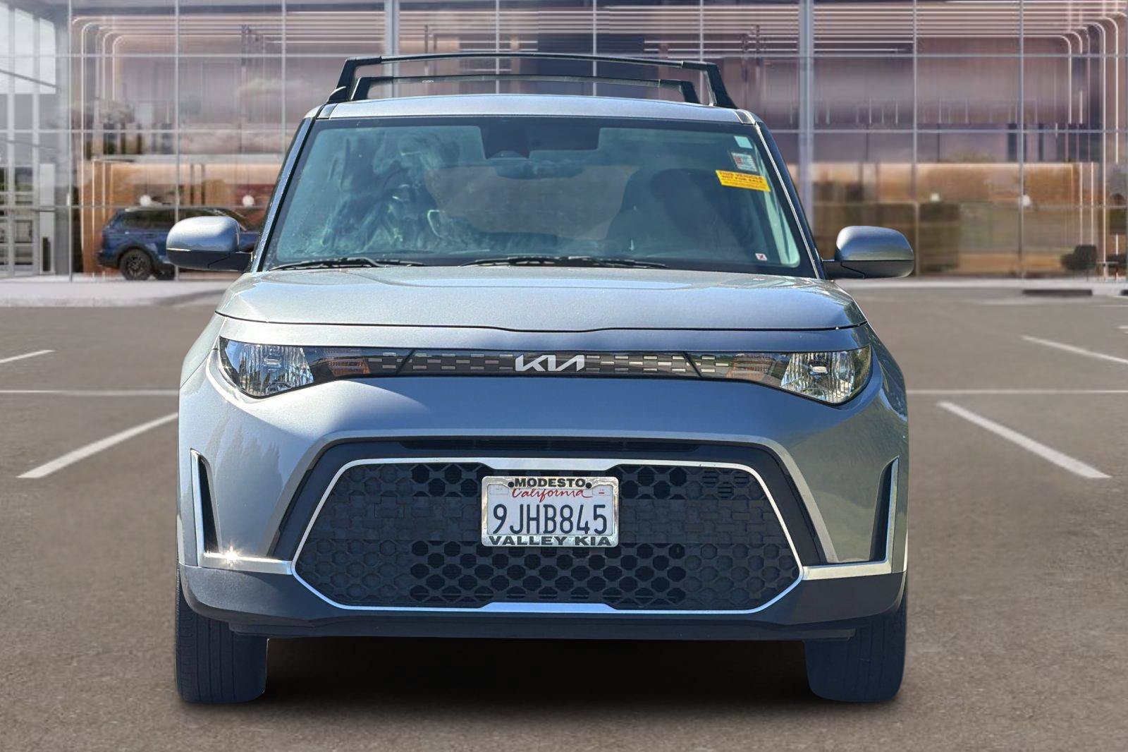 Used 2024 Kia Soul LX FWD image 6