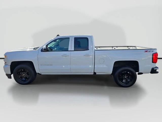 Used 2018 Chevrolet Silverado 1500 LT w/ All Star Edition AWD/4WD image 2