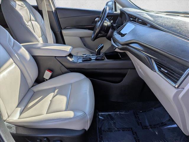 Used 2023 Cadillac XT4 Premium Luxury image 21