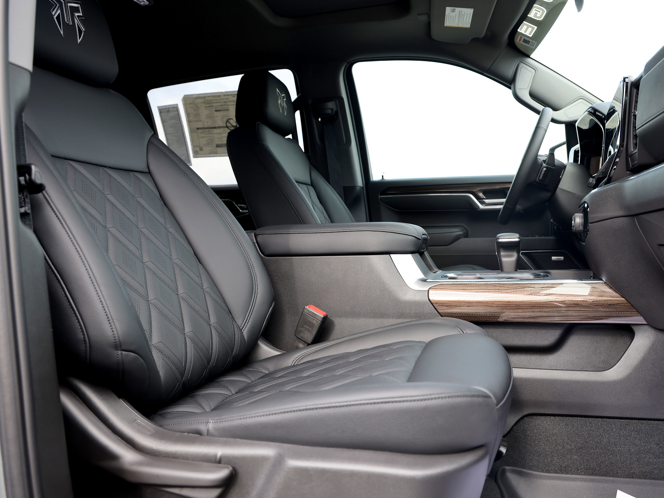 New 2025 Chevrolet Silverado 1500 RST image 37