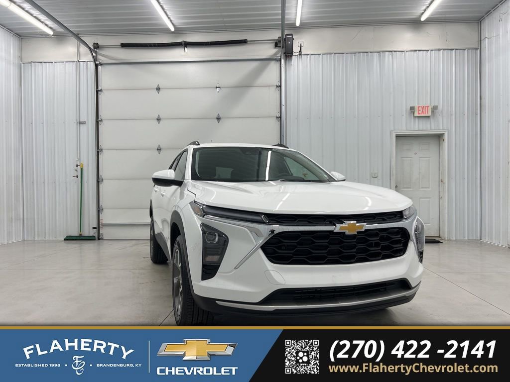 New 2026 Chevrolet Trax LT image 1