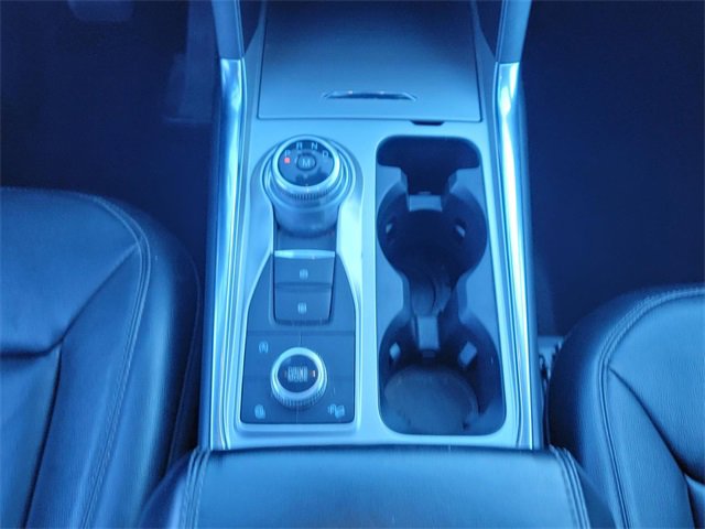 Used 2020 Ford Explorer XLT w/ Equipment Group 202A image 29