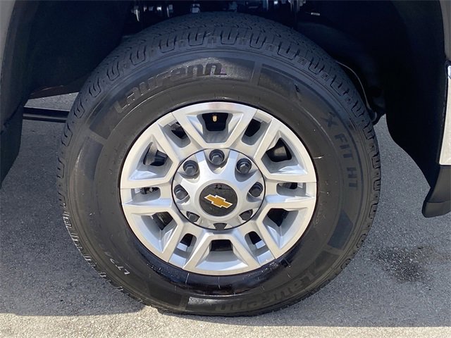 Used 2024 Chevrolet Silverado 2500 LT image 24