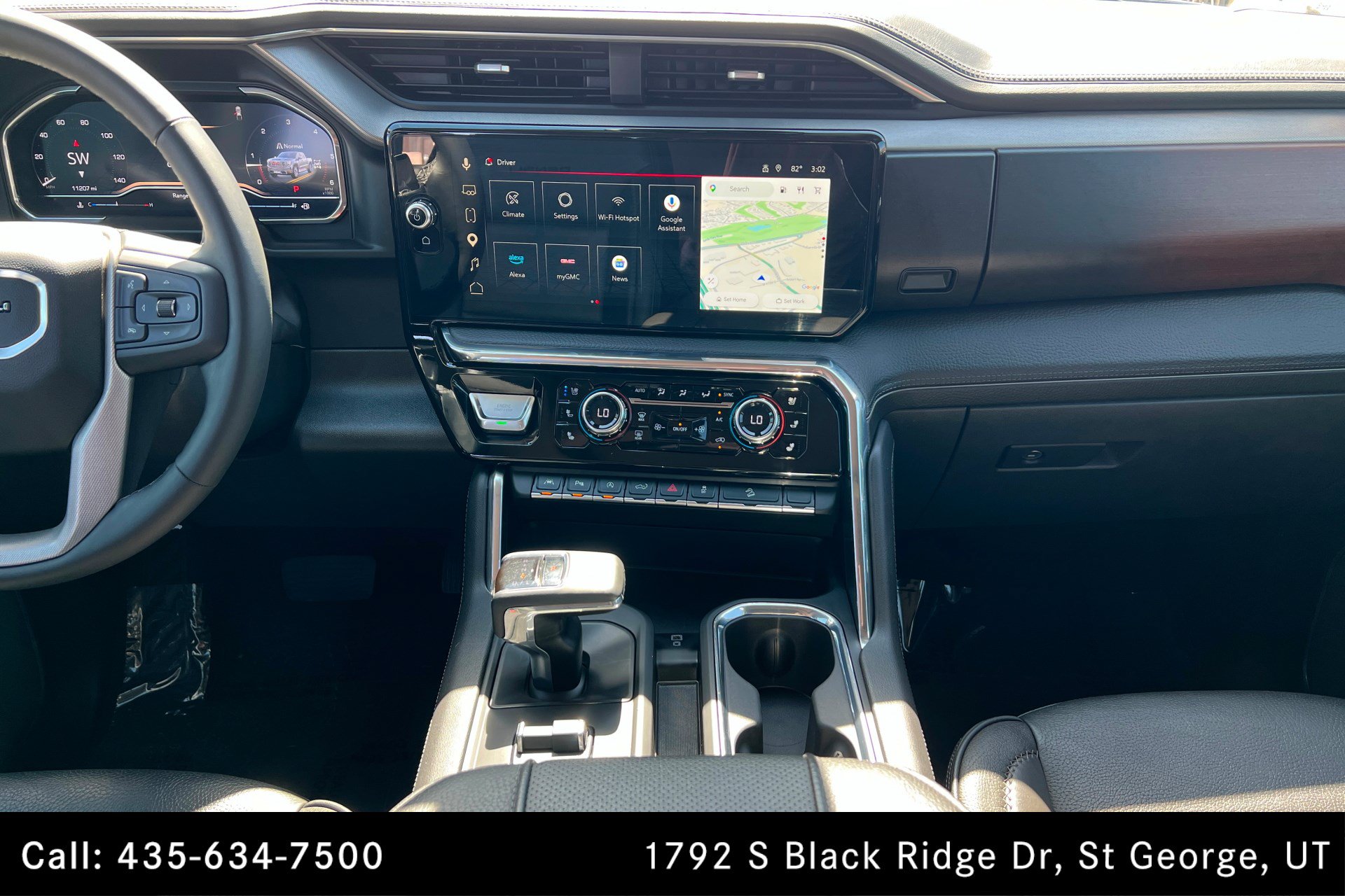 Used 2025 GMC Sierra 1500 Denali w/ Denali Reserve Package AWD/4WD image 13