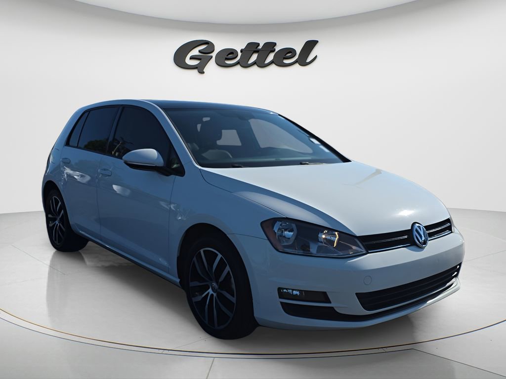 Used 2017 Volkswagen Golf SE FWD image 2