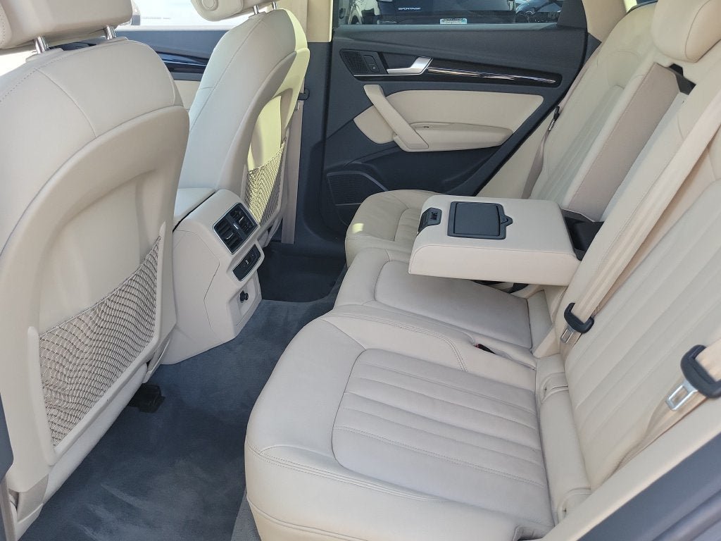 Used 2018 Audi Q5 2.0T Premium Plus AWD/4WD image 14