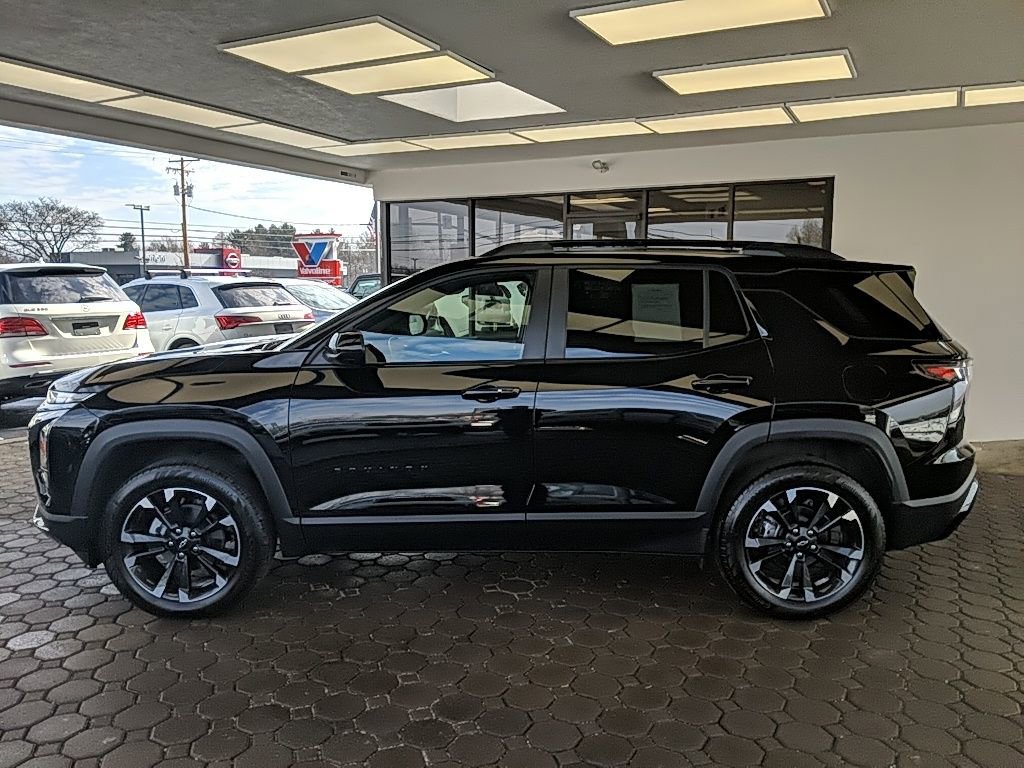 Used 2026 Chevrolet Equinox RS image 10