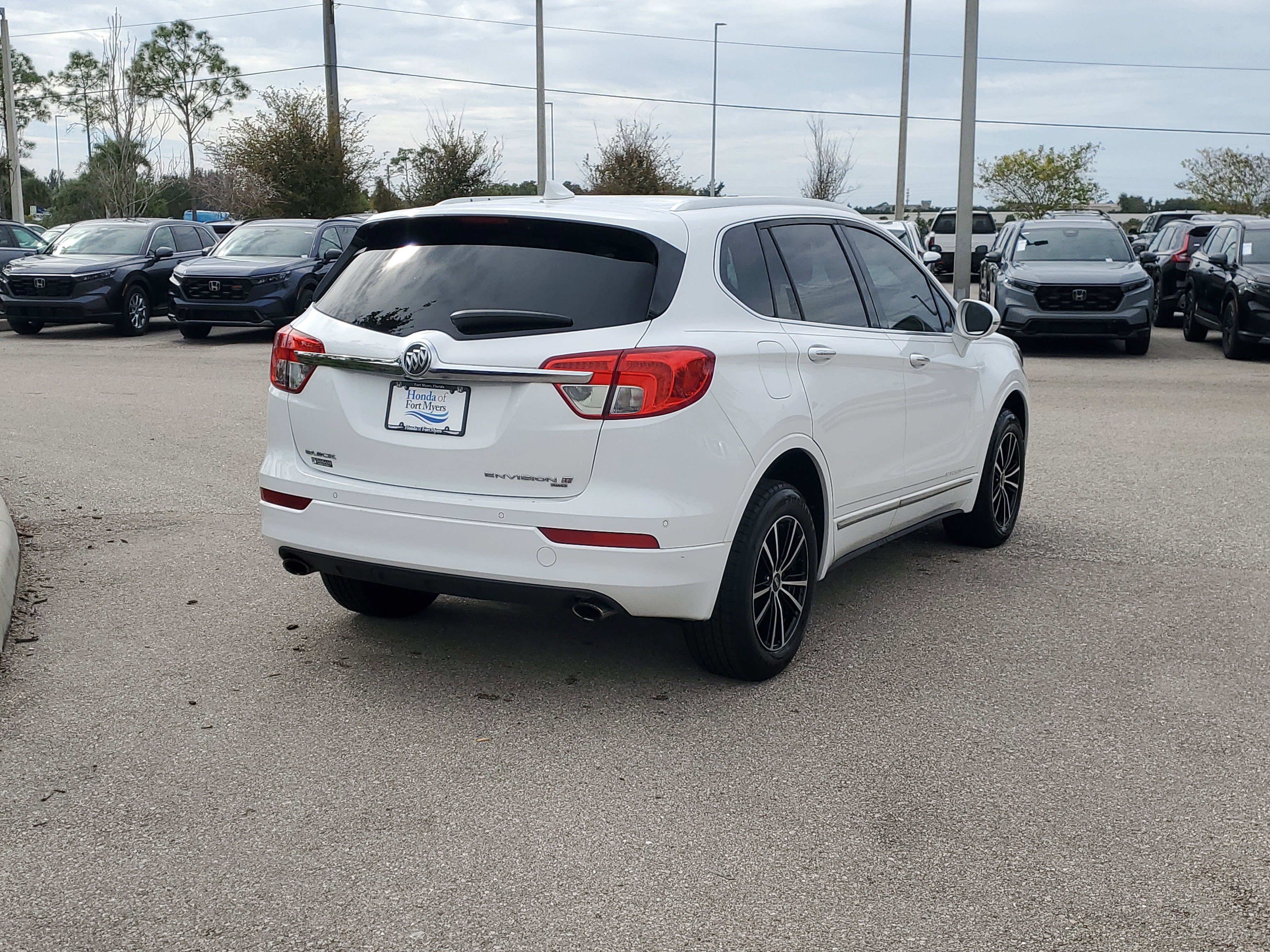 Used 2017 Buick Envision Premium w/ Driver Confidence Package image 4