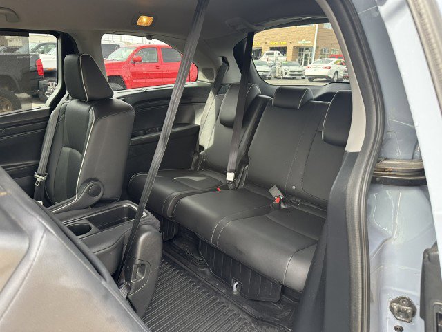 Used 2023 Honda Odyssey Elite image 18