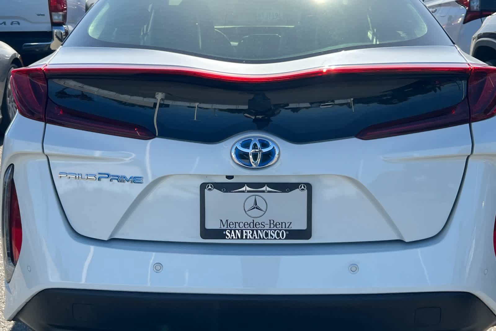 Used 2017 Toyota Prius Prime Advanced FWD image 19