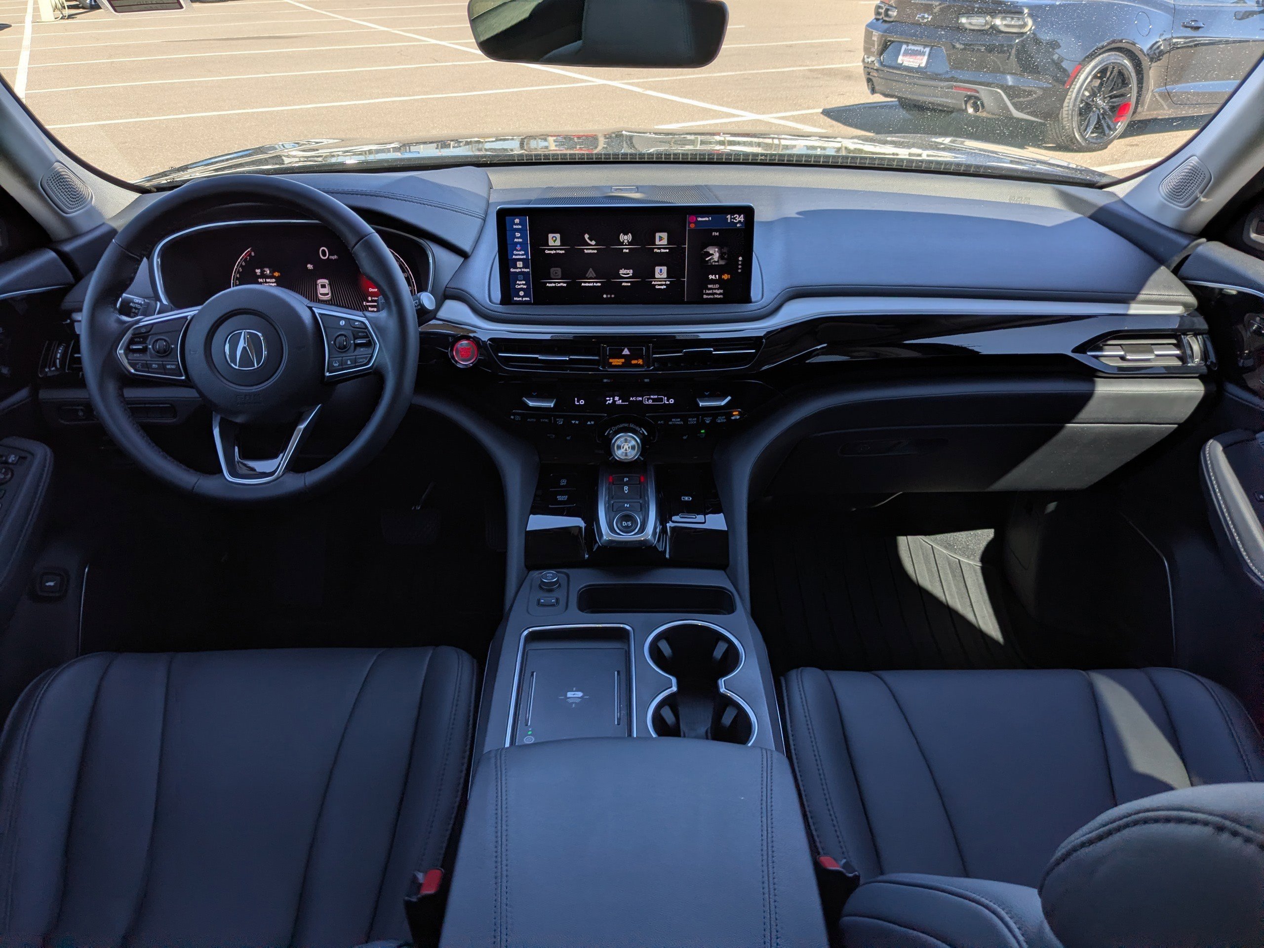 Used 2025 Acura MDX SH-AWD image 18