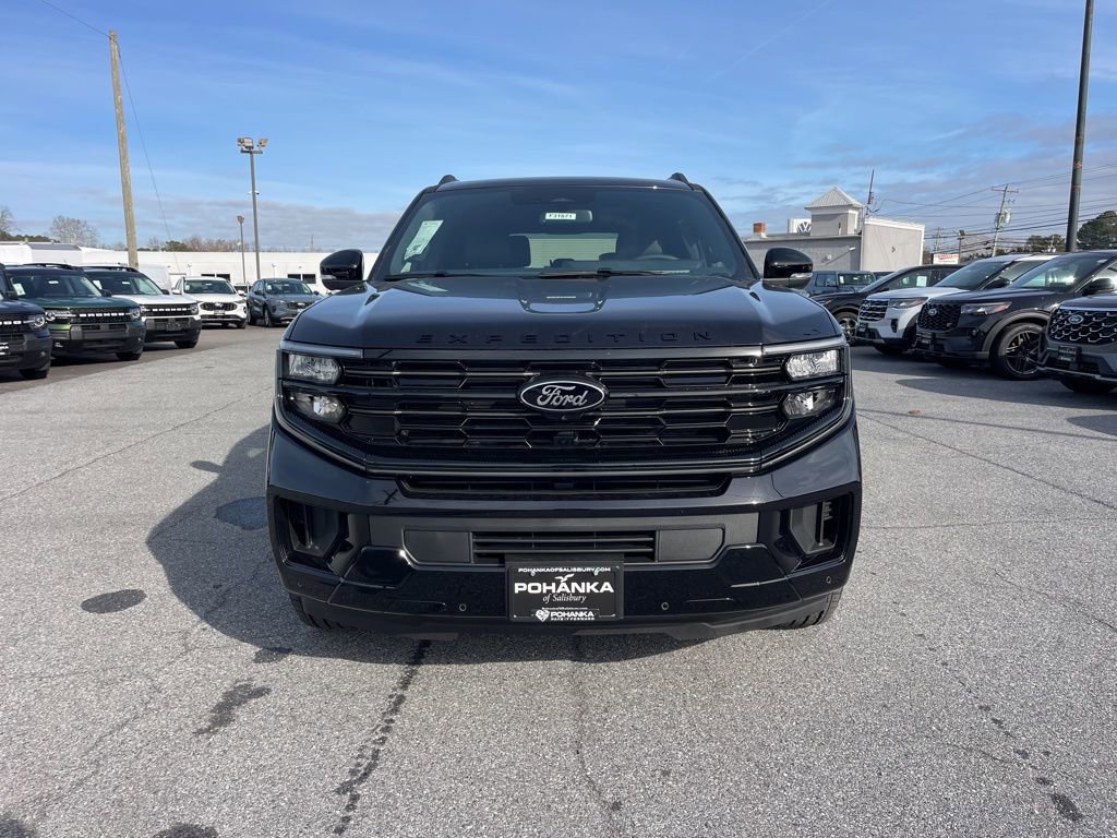 New 2025 Ford Expedition Max Platinum w/ Stealth Performance Package image 3