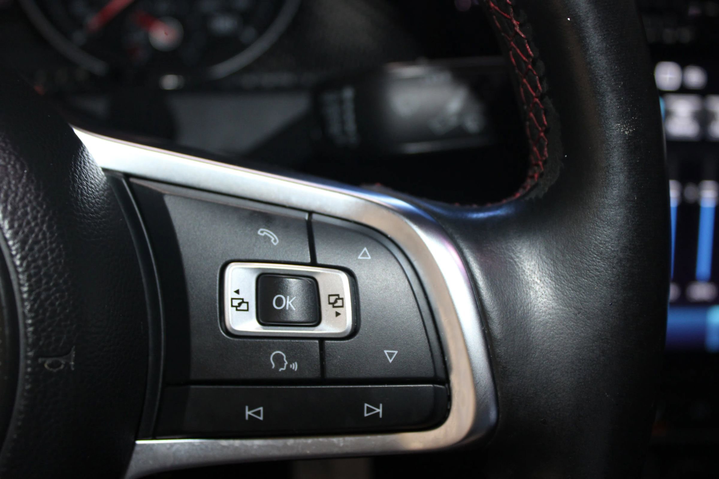 Used 2017 Volkswagen GTI S image 13