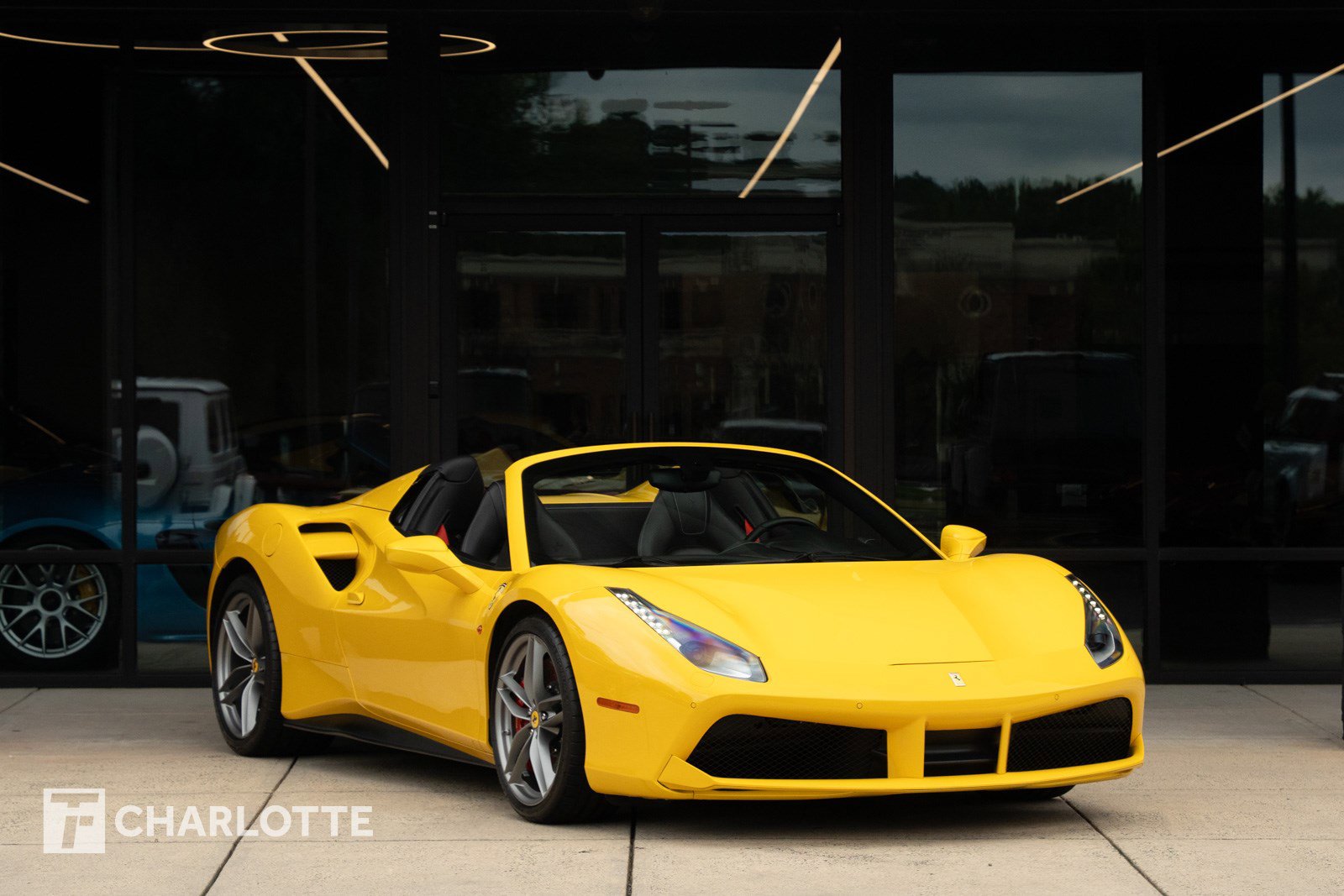 Used 2017 Ferrari 488 Spider video 1