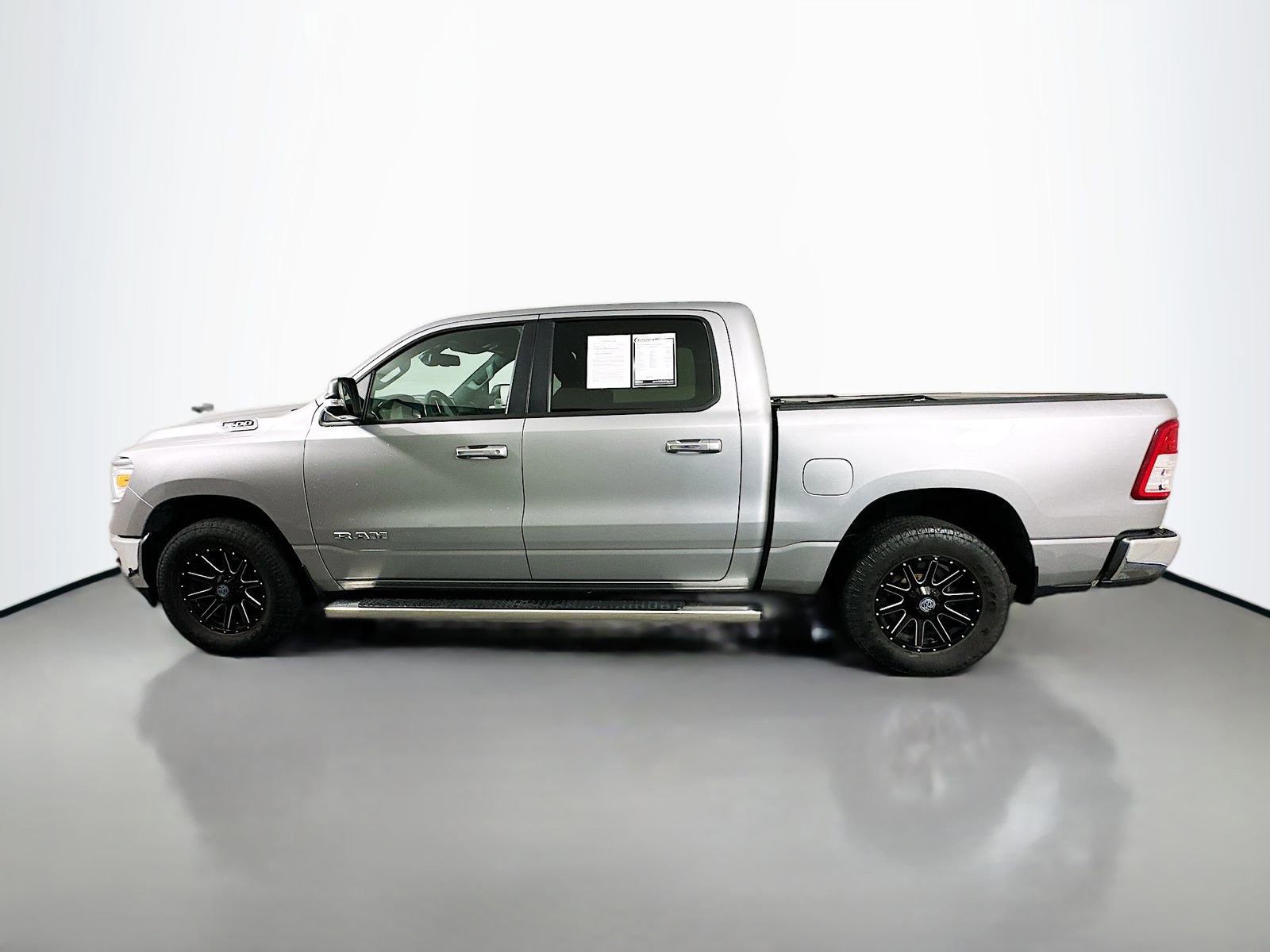Used 2019 RAM 1500 Big Horn AWD/4WD image 4