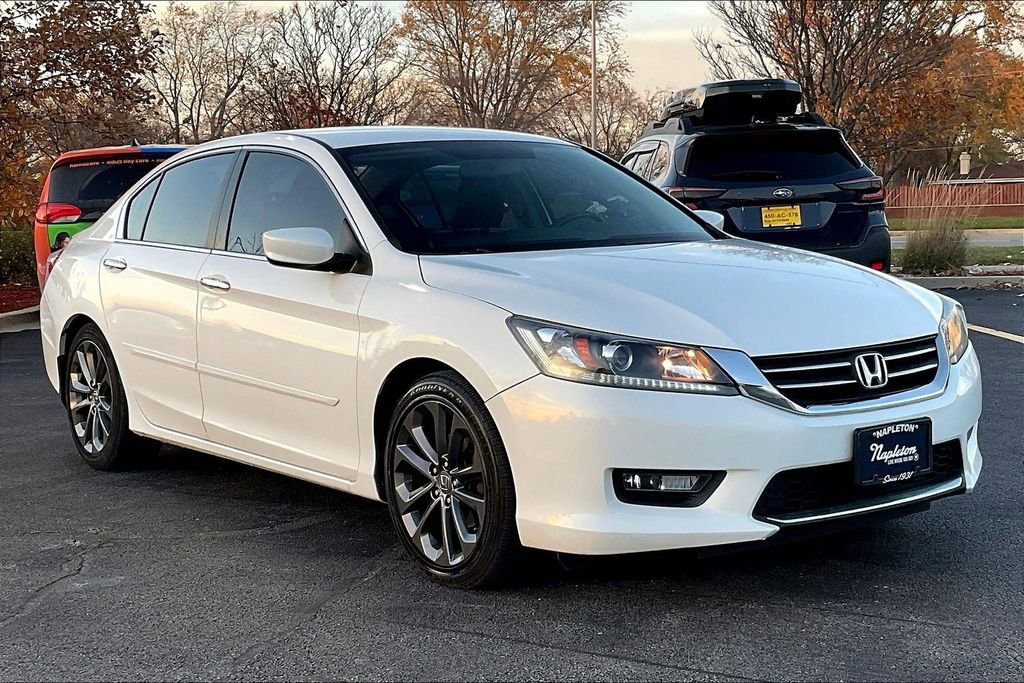 Used 2015 Honda Accord Sport image 38