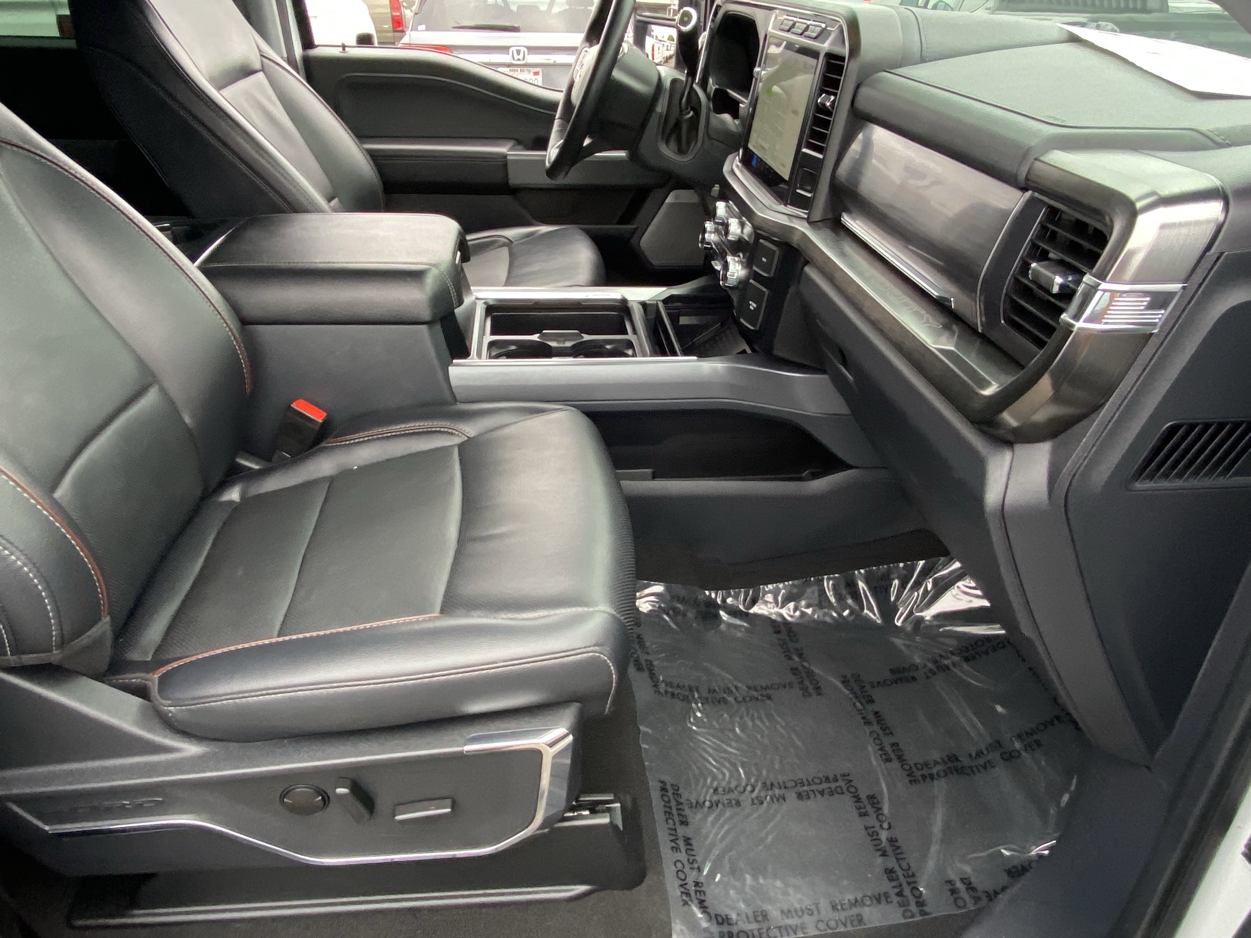 Used 2024 Ford F350 Lariat w/ Black Appearance Package AWD/4WD image 11