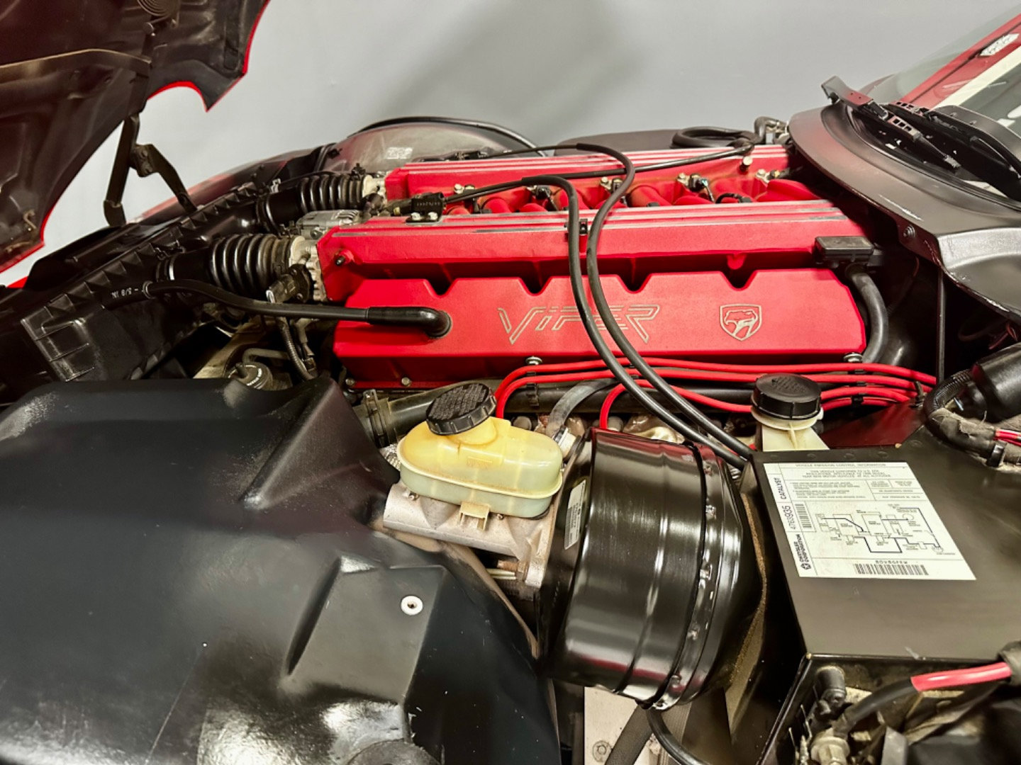 Used 1996 Dodge Viper RT/10 image 35