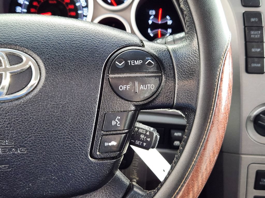 Used 2011 Toyota Sequoia Platinum AWD/4WD image 19